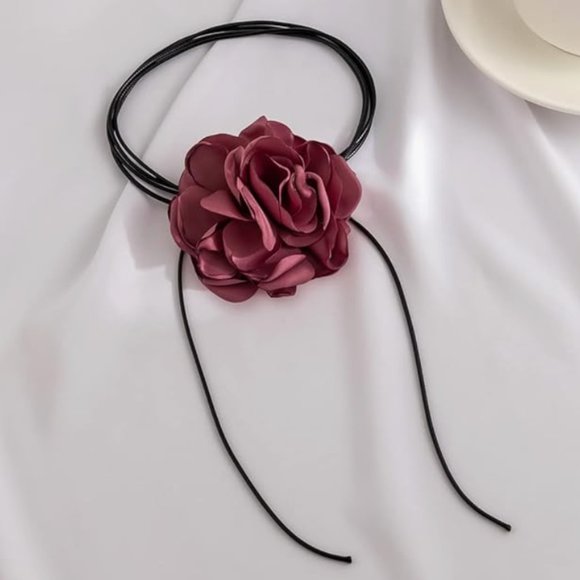 ♥ZARA Rose Necklace Chocker ♥ - Picture 6 of 6